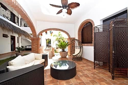 Villas Amalia Hotel