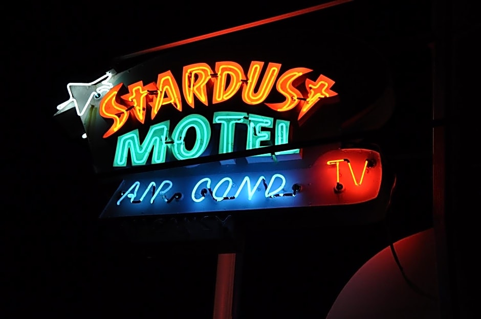 Stardust Motel