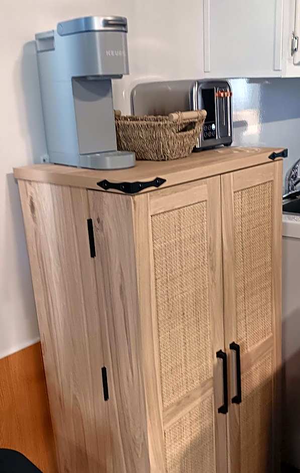 Aqua Lodges At Hurricane Hole Marina