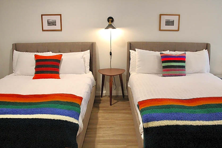 Photo 1 of 9 of Junior Suite
