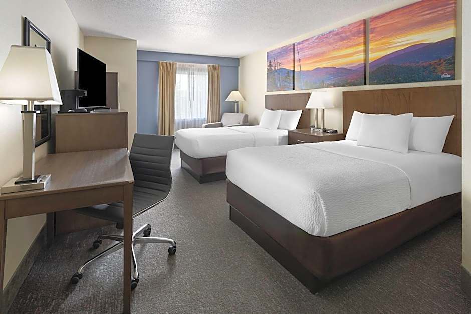 Photo 1 of 10 of 2 Double Beds