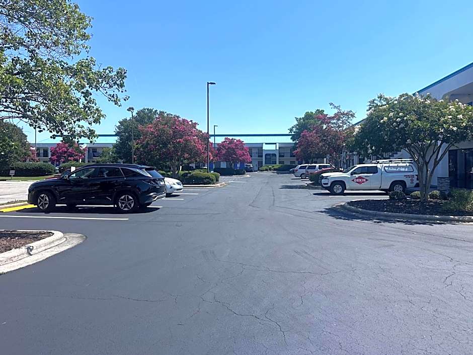 Studio 6 Suites Jacksonville, NC – Camp LeJeune