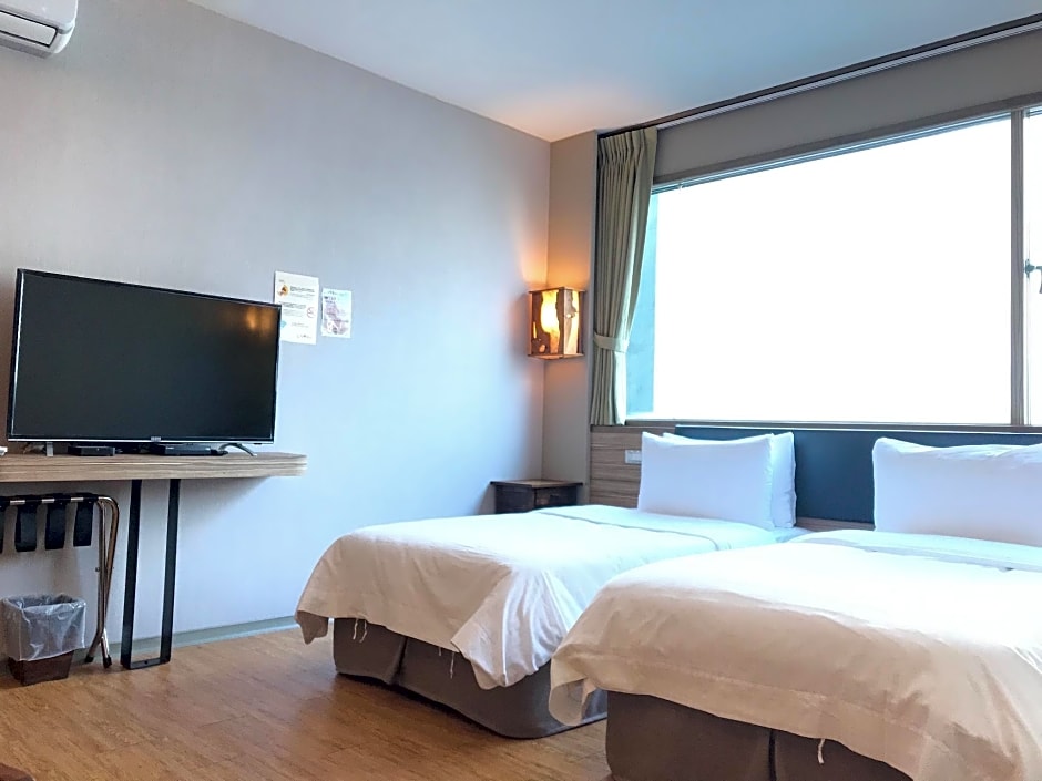 TAINAN JULIE'S GARDEN