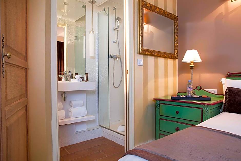 Hotel Des Deux Continents