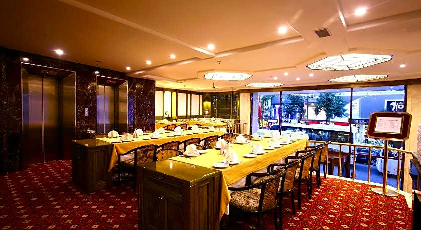 Istanbul Royal Hotel