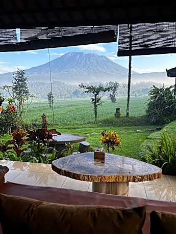 Great Mountain Views Villa Resort