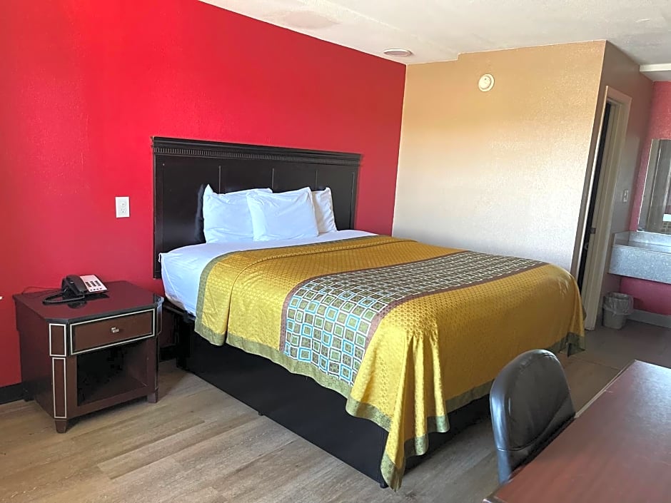 Deluxe Inn