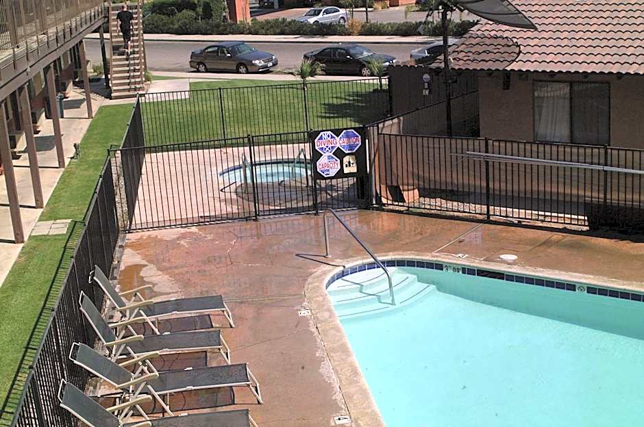 Best Economy Inn & Suites