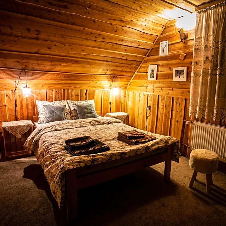 Ranczo w lesie - domki z jacuzzi