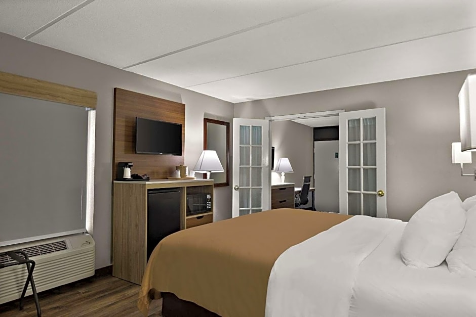 Quality Inn & Suites