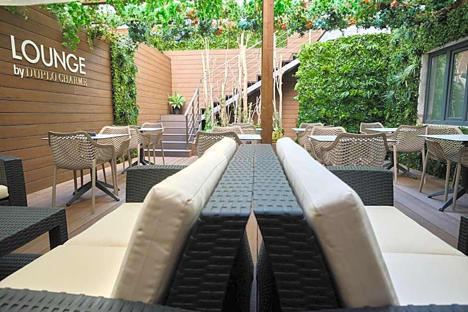 Duplo Charme Boutique Hotel