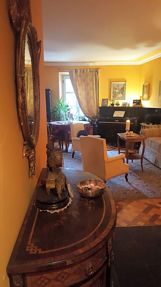 Palazzo Colombino B&B