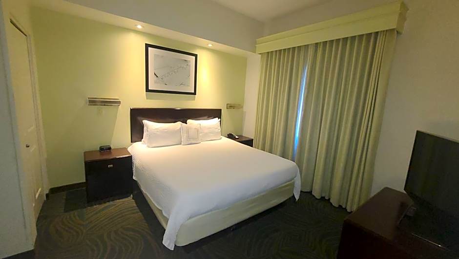 Best Western Hesperia-Victorville Suites