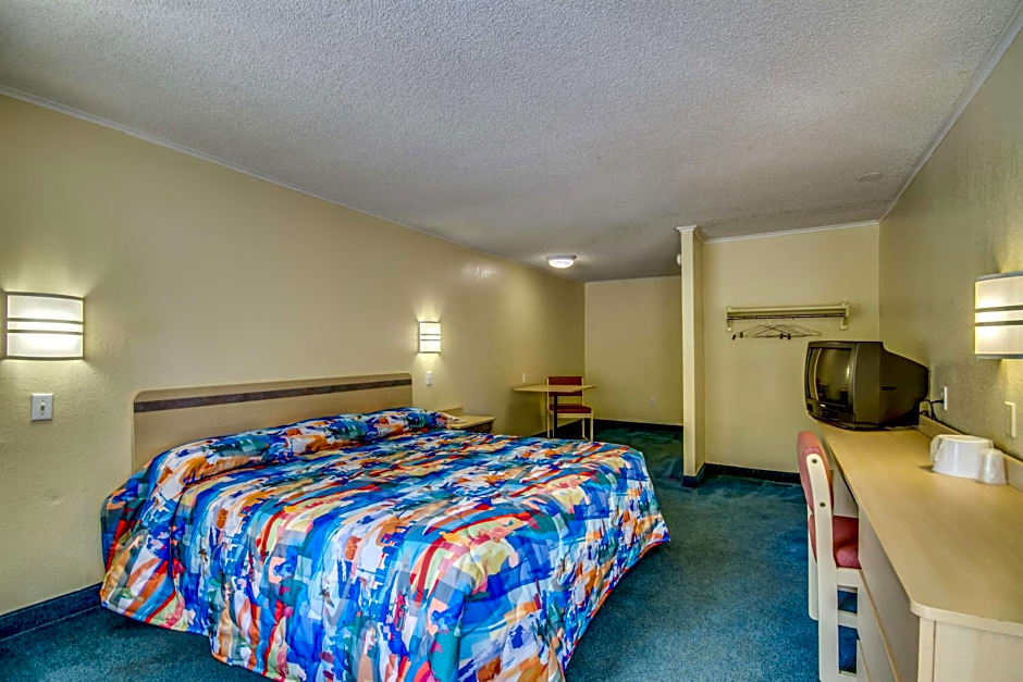 Motel 6-Saint Joseph, MO