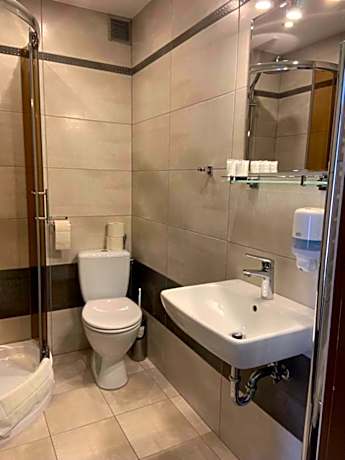Apartment (2 Adults)