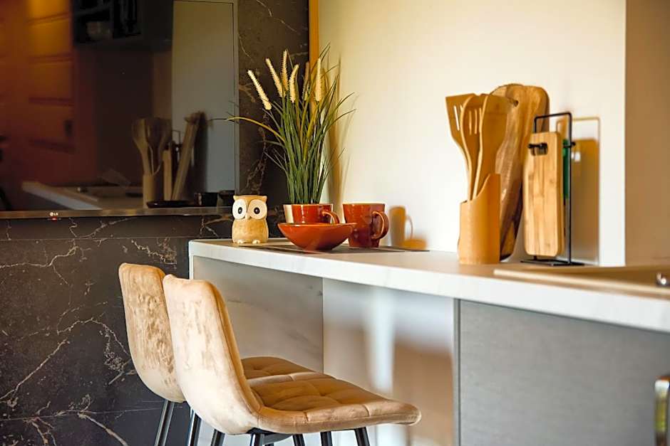 Willa Królewska - Wellness SPA - widokowe Pokoje i Apartamenty