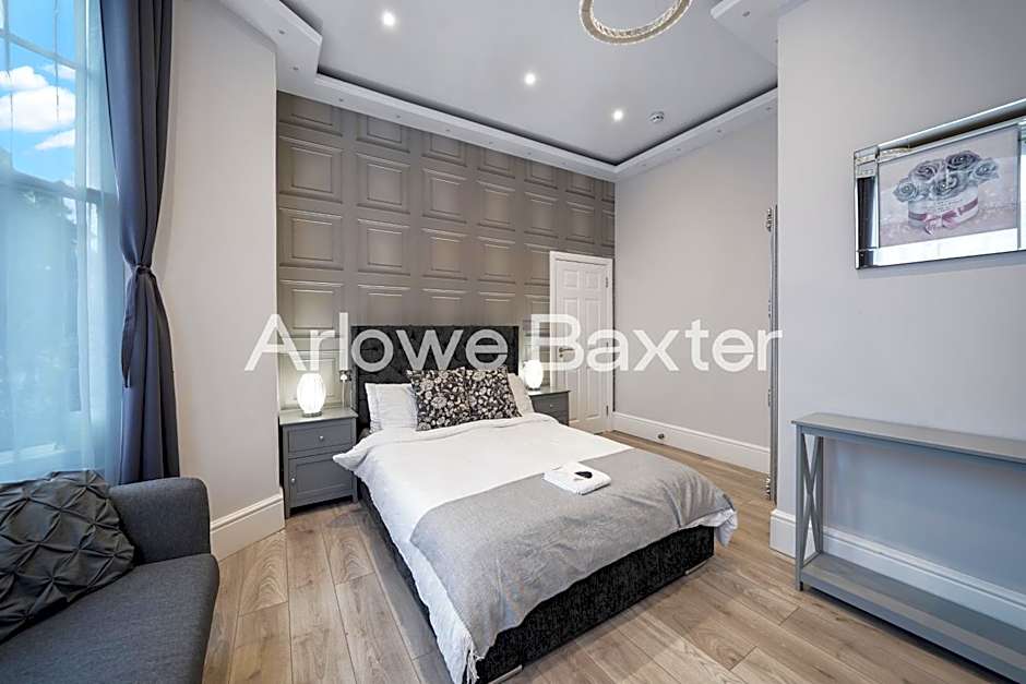 Hackney Suites - En-suite rooms & amenities