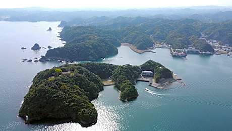 Kumano-bettei Nakanoshima