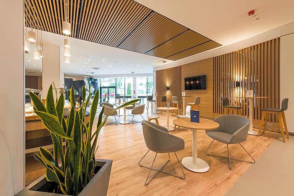 Holiday Inn Express Warsaw - Mokotow By IHG