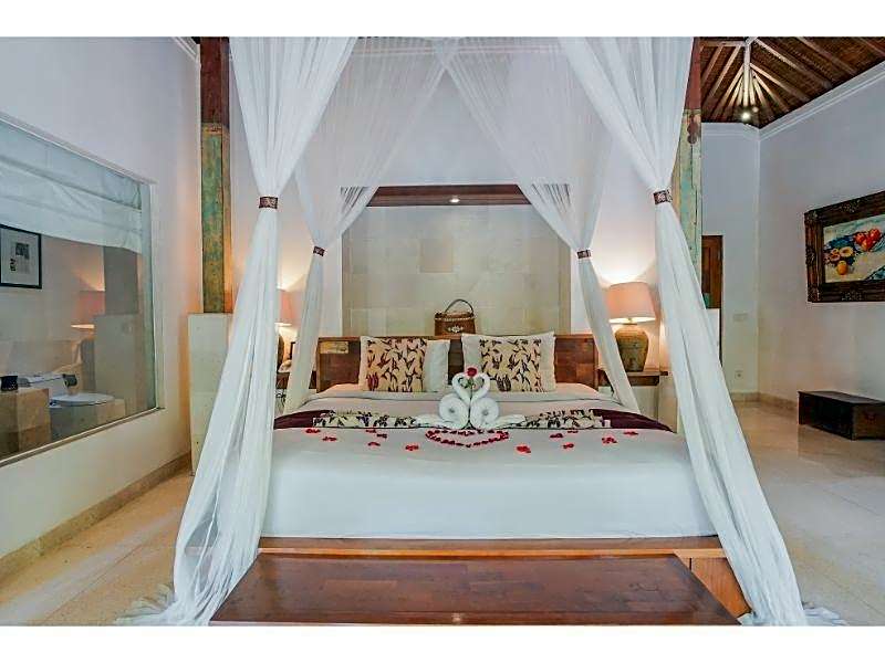 Alam Bidadari Seminyak Villas