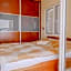Hotel R
