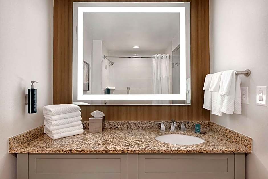 DoubleTree Suites By Hilton Raleigh-Durham