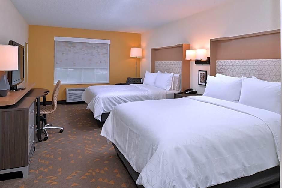 Holiday Inn Hotel & Suites Overland Park-Convention Center By IHG