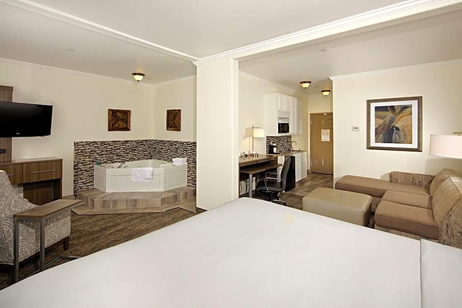 Holiday Inn Express Hotel & Suites - Paso Robles By IHG