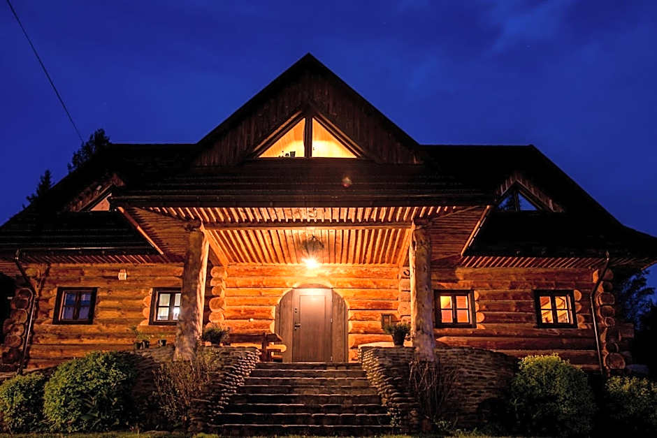 Chata z bali Bukowina