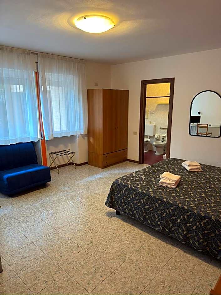 Hotel Benacus