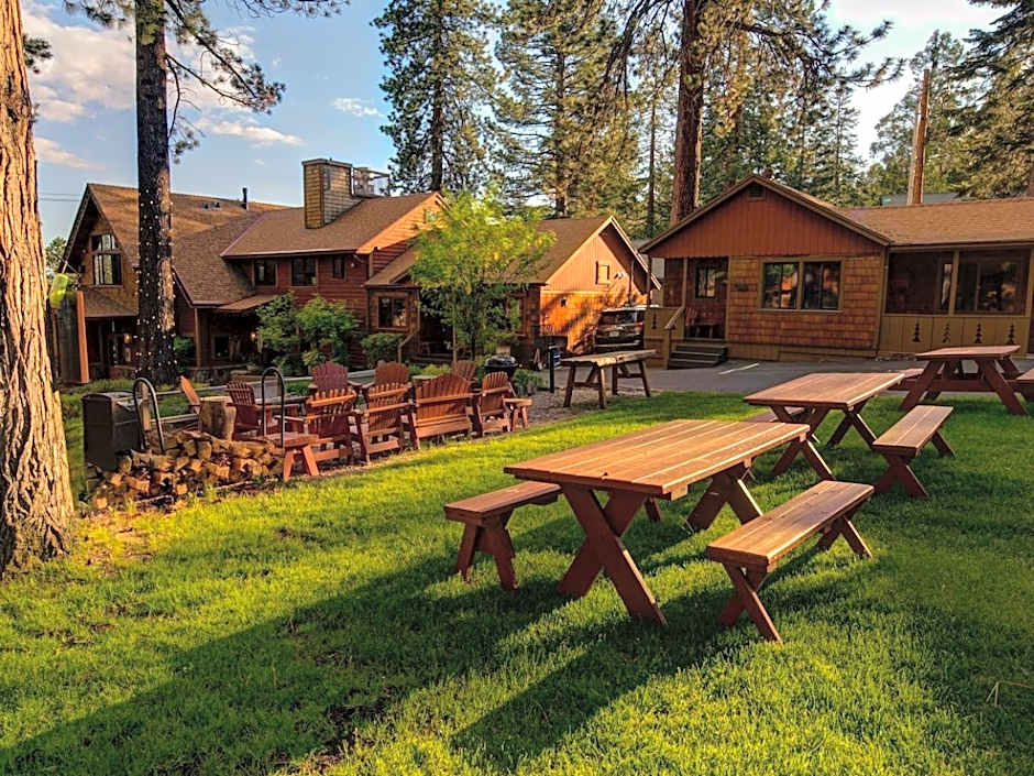 Cedar Glen Lodge