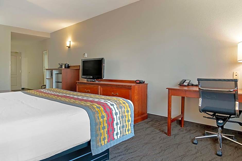 Best Western Executive Inn & Suites