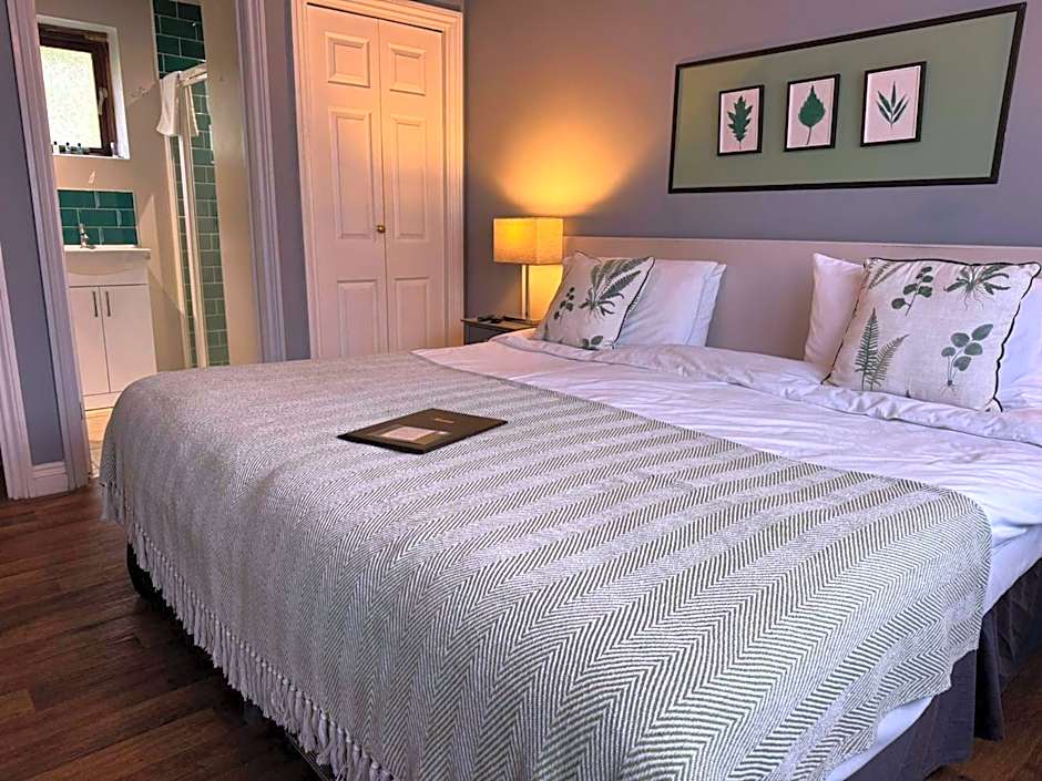 The Farmers Boy Inn Guest House