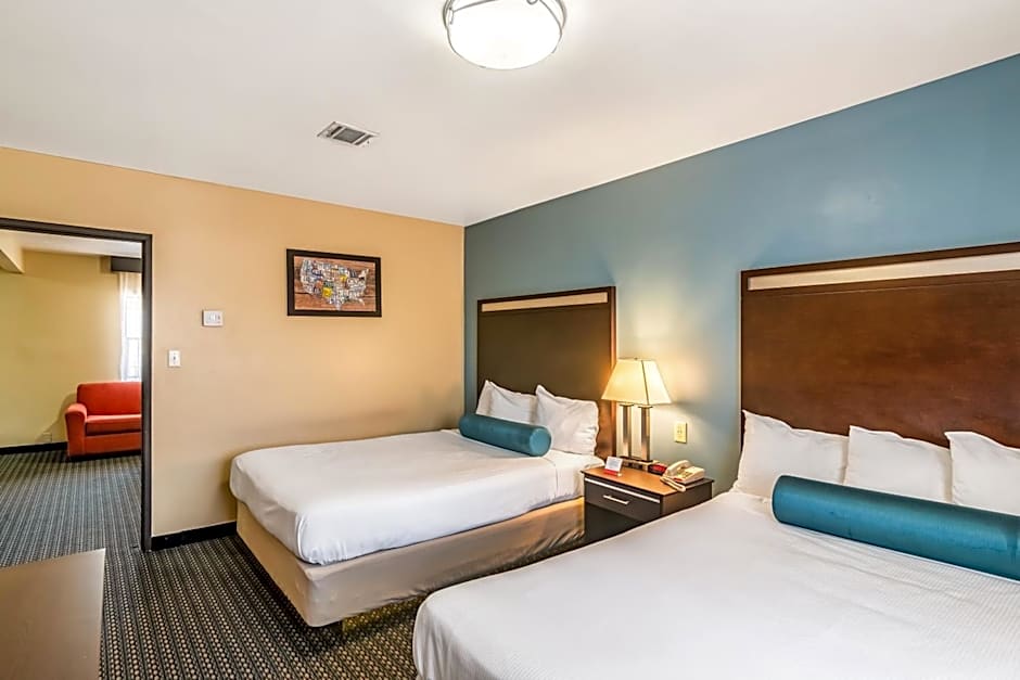 Photo 1 of 6 of 1 Bedroom Suite