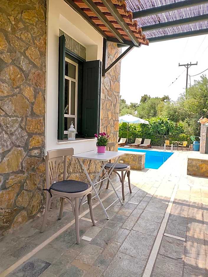 Elia Village by Irida Iris Group