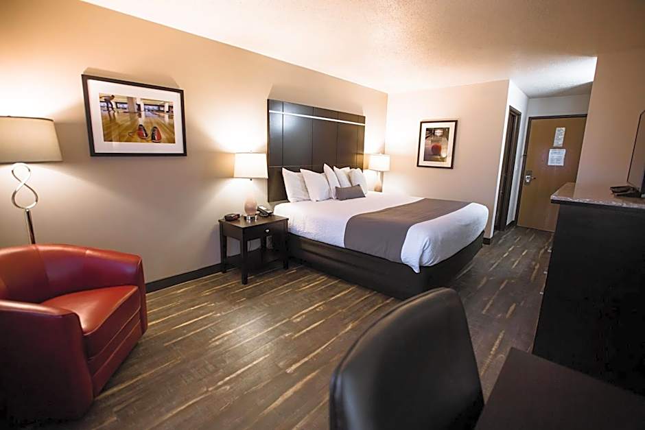 Ten Pin Inn & Suites