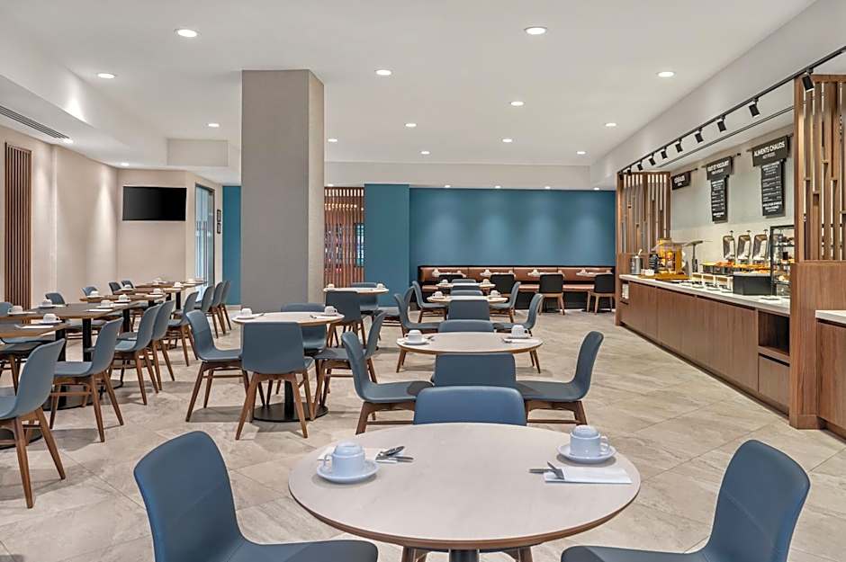 Holiday Inn Laval - Montreal