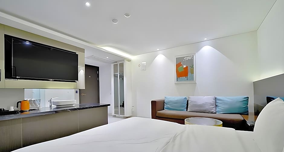 Golden Hotel Incheon