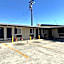 Hiland Motel