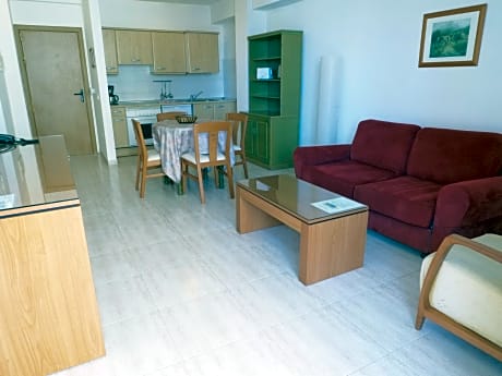 1 bedroom apartment standard with balcony