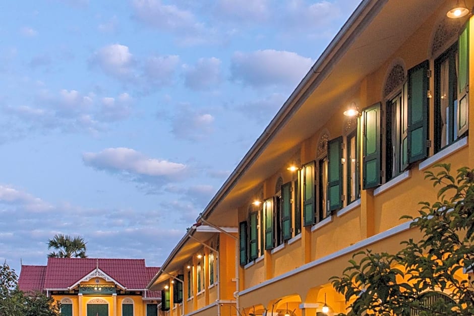 Bhirom at Baan Thongjaya