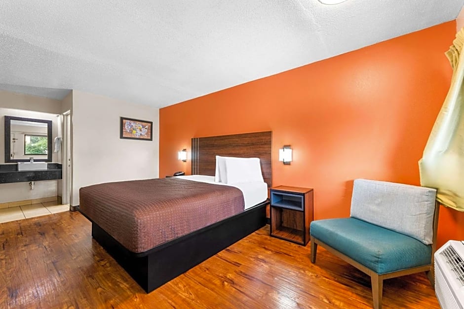 Econo Lodge Charlotte Airport