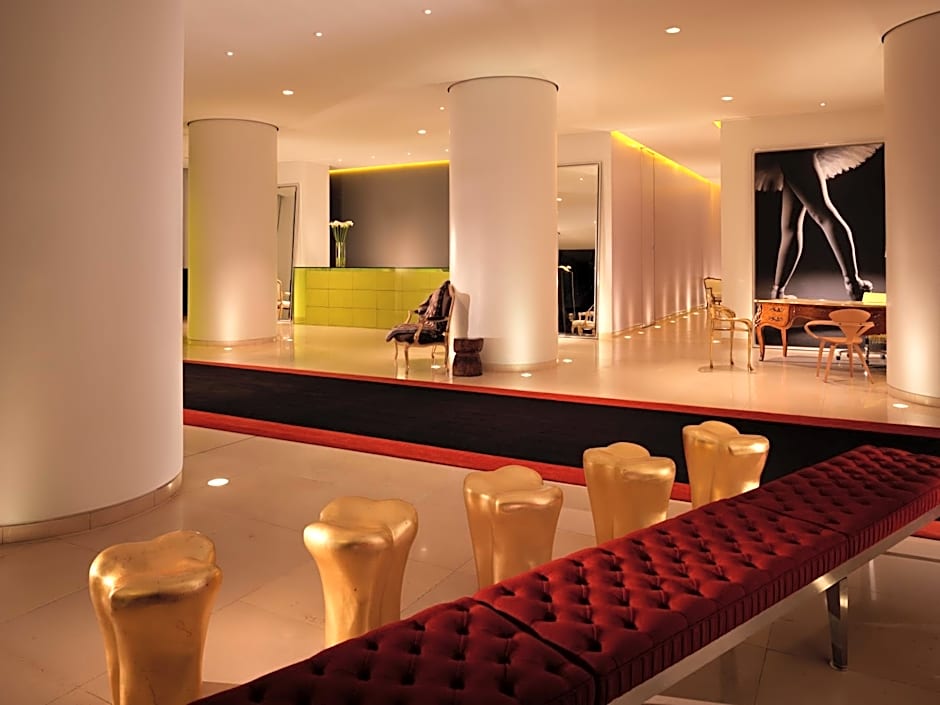 St Martins Lane London