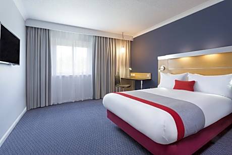 Standard Double Room with Free Hot Breakfast - Accessible