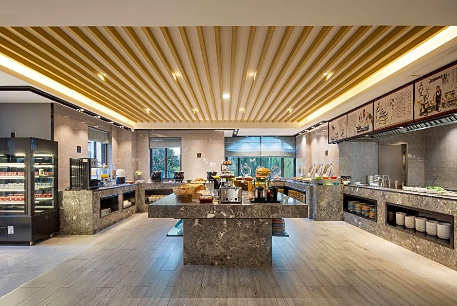 Days Inn by Wyndham Shaoxing Yuecheng