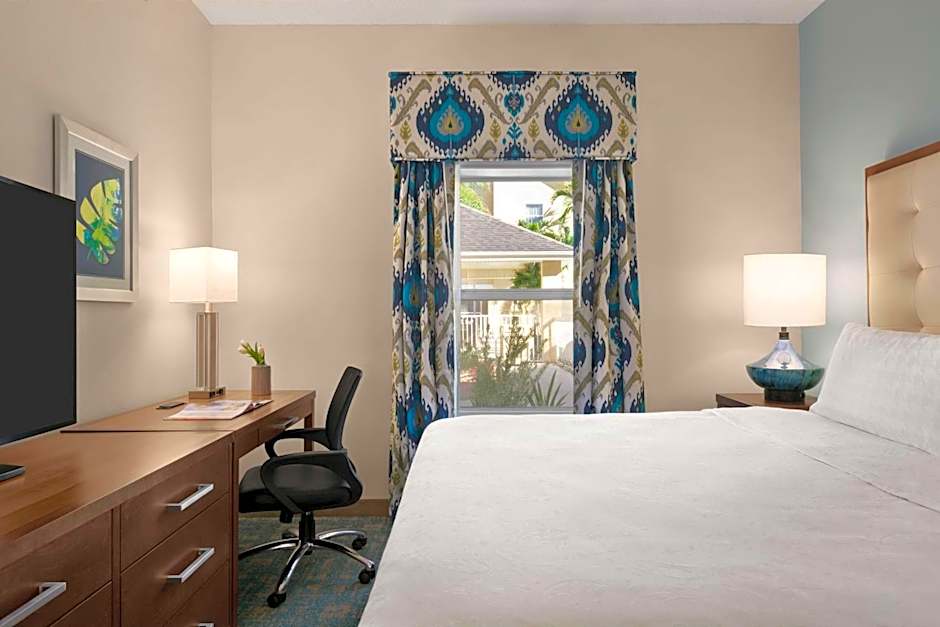 Homewood Suites By Hilton Fort Myers