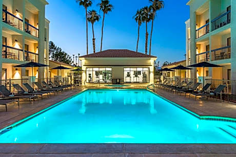 Courtyard by Marriott Palm Springs