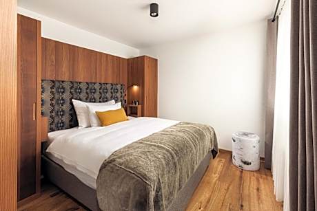 Single Room Active