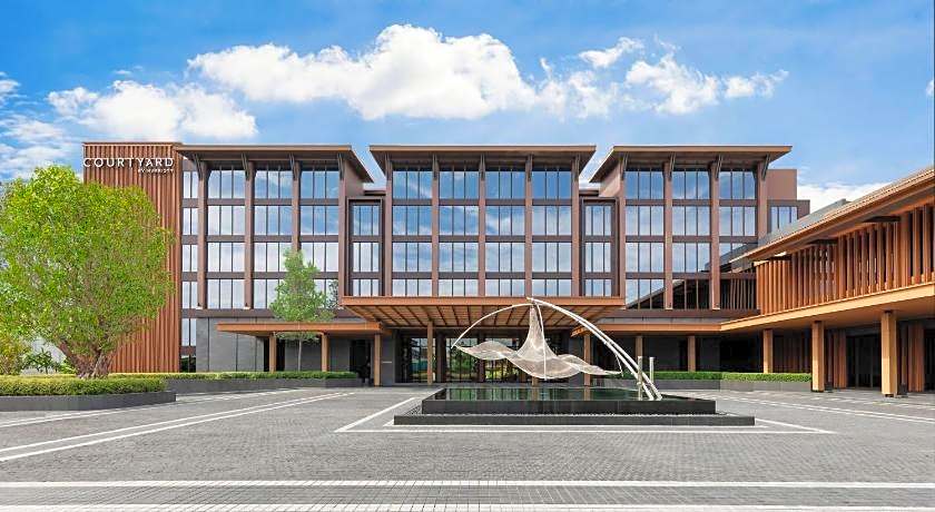 Courtyard Bangkok Suvarnabhumi Airport