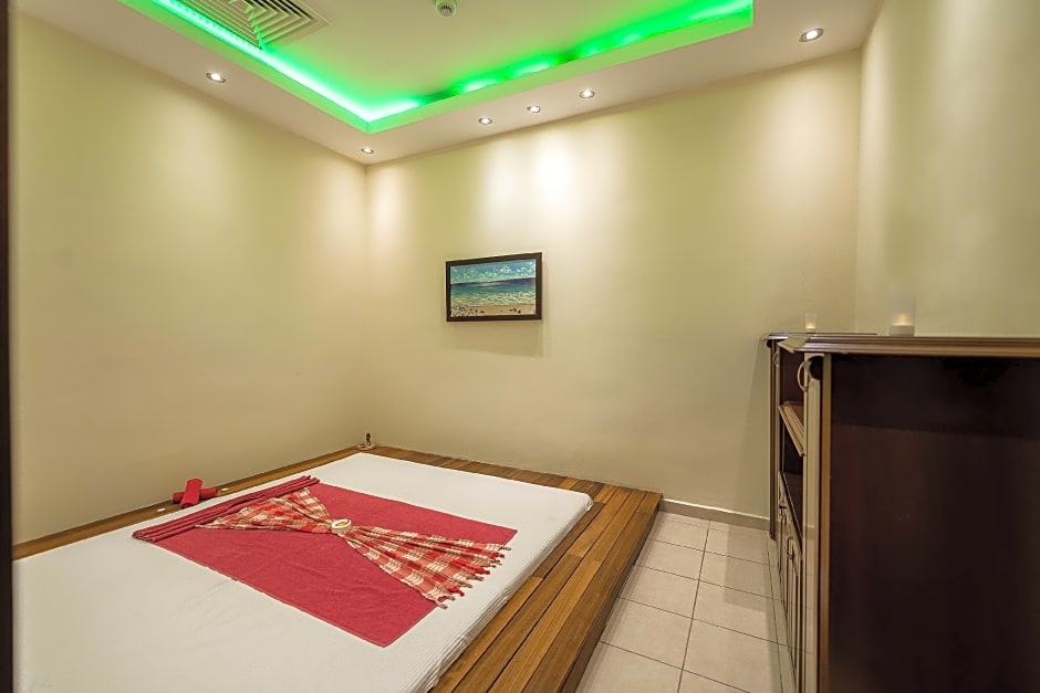 Crowne Plaza Antalya By IHG